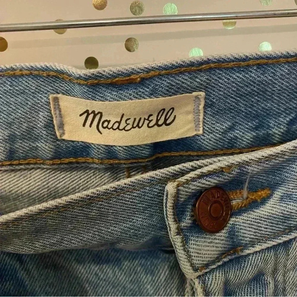 Madewell Relaxed Denim Shorts - Picture 4 of 9